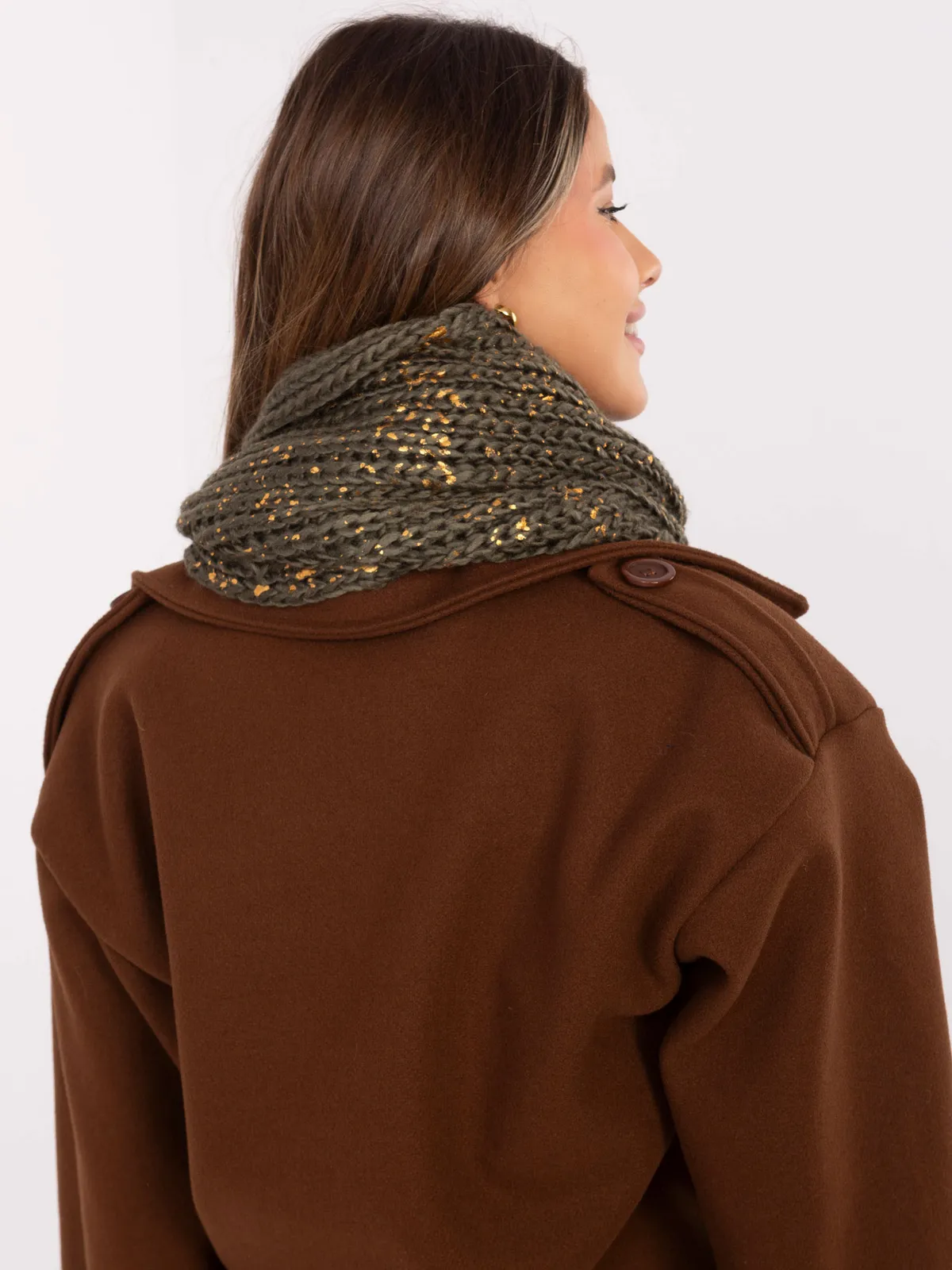 Ciepły komin o grubym splocie z drobinkami - zdjęcie 1