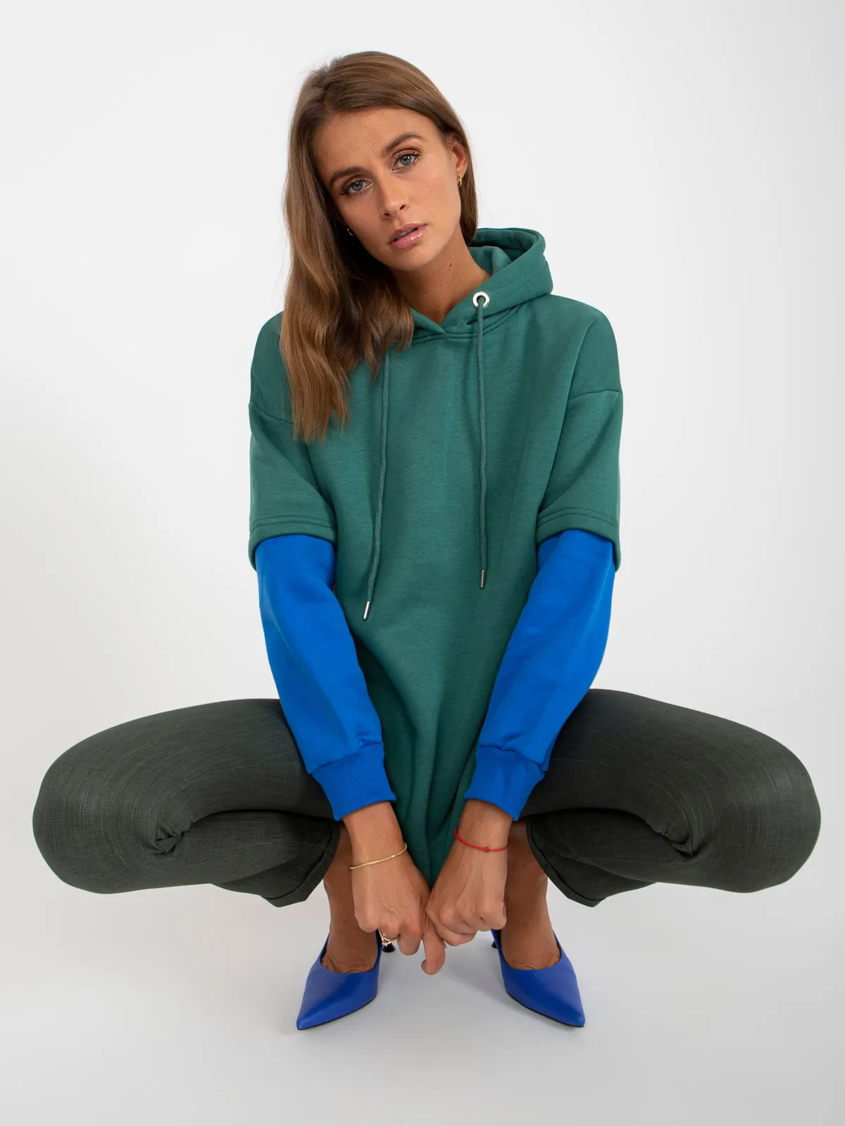 Ciemnozielona bluza damska basic z kapturem bawełniana RUE PARIS - zdjęcie 1