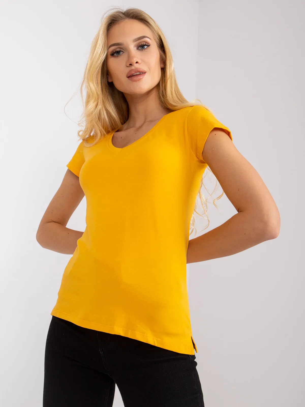 T-shirt w serek jasnopomarańczowy - zdjęcie 3