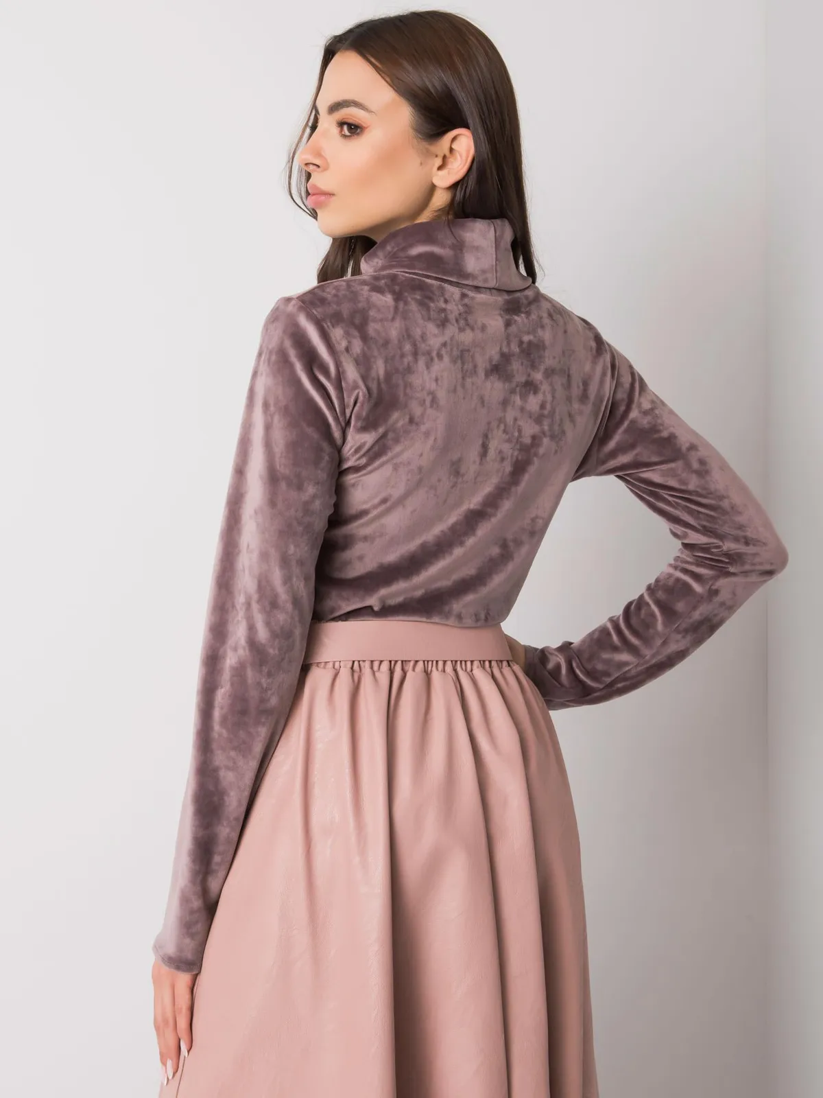 Dopasowany golf z długim rękawem basic - zdjęcie 1