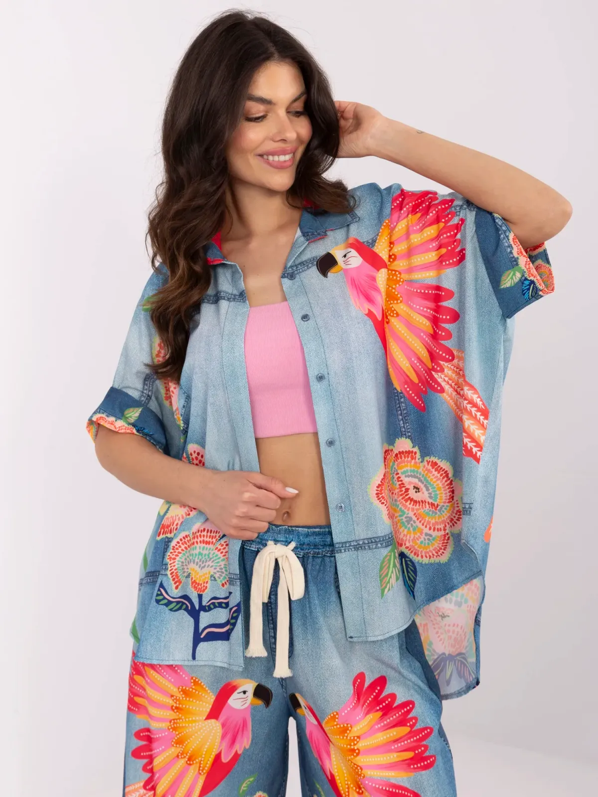 Koszula oversize z egzotycznym printem w stylu wakacyjnym - zdjęcie 1