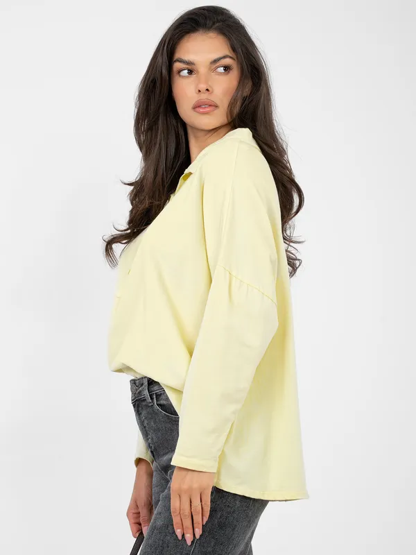 Luźna koszula oversize o kroju boyfriend