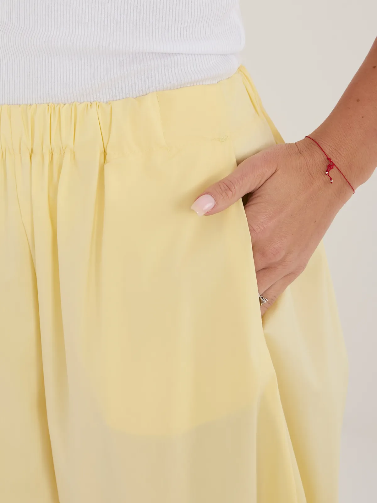 Spodnie typu jogger z balonowymi nogawkami - zdjęcie 1