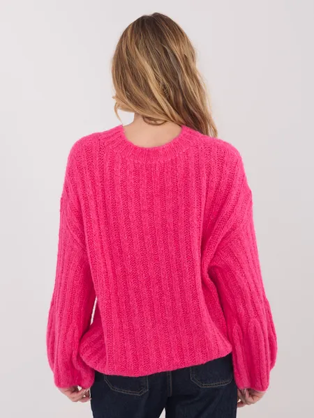 Sweter o kroju oversize z warkoczowym splotem