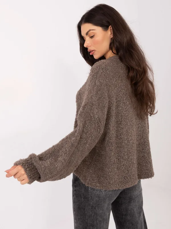 Miękki sweter o kroju oversize