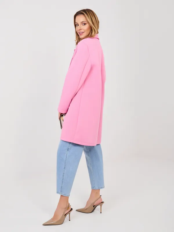 Klasyczny płaszcz o kroju jednorzędowym