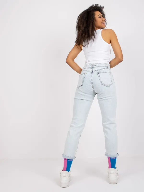 Klasyczne jeansy o kroju typu mom fit - widok 2