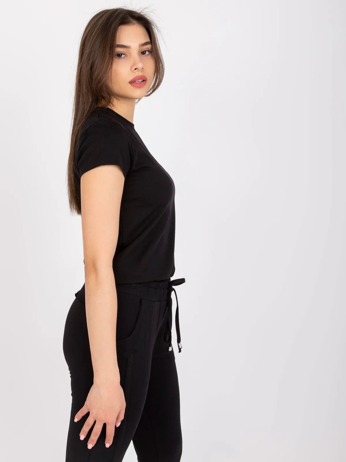 Czarny t-shirt Peachy - zdjęcie 1