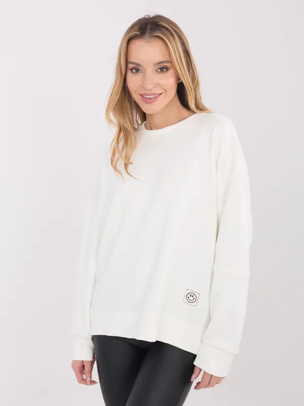 Casualowa bluza oversize z naszywką - widok 2