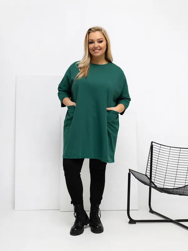 Casualowa tunika oversize z praktycznymi kieszeniami