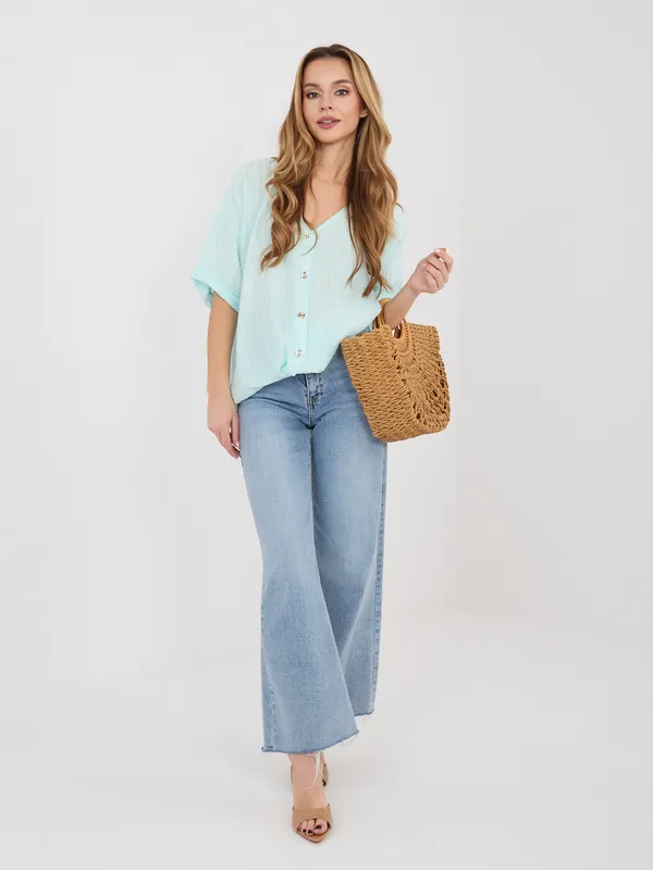 Casualowa bluzka oversize z dekoltem w serek