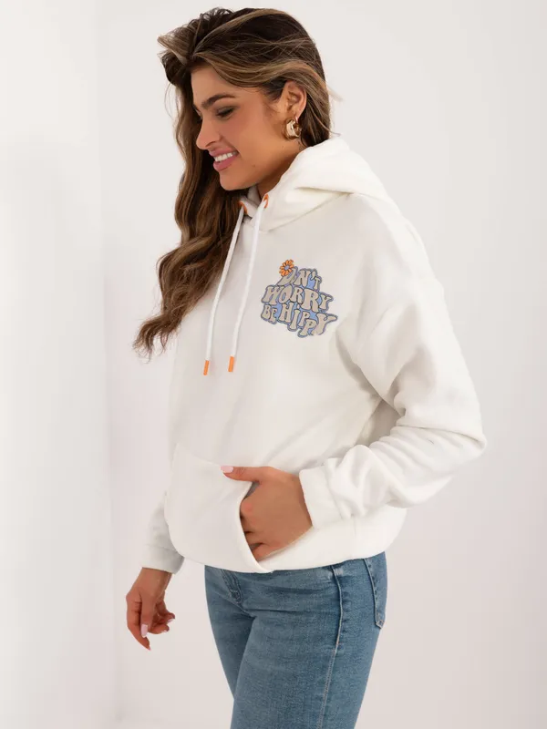 Bluza z kapturem w klimacie retro oversize