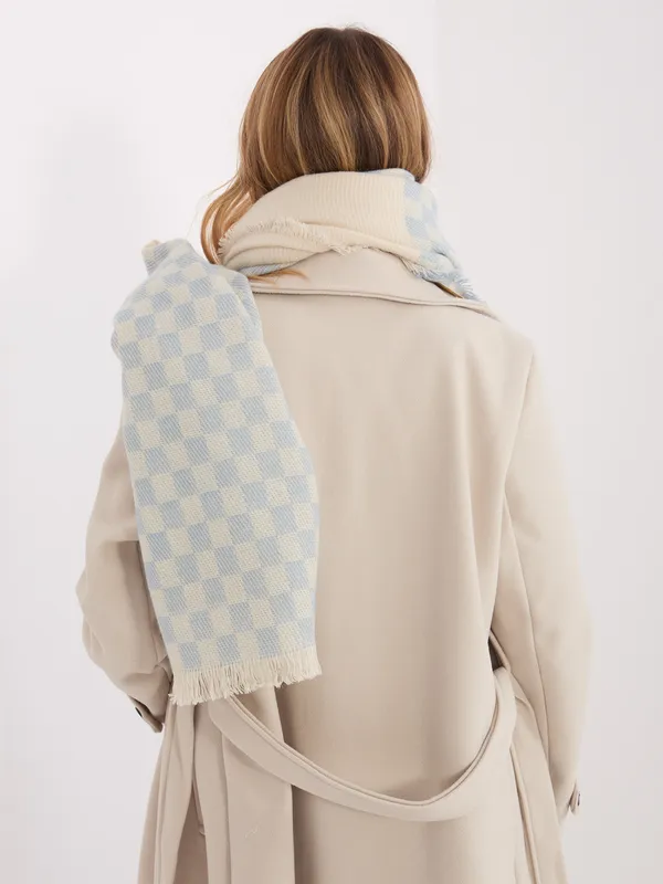 Szeroki szal oversize z wykończeniem typu frędzle - widok 2