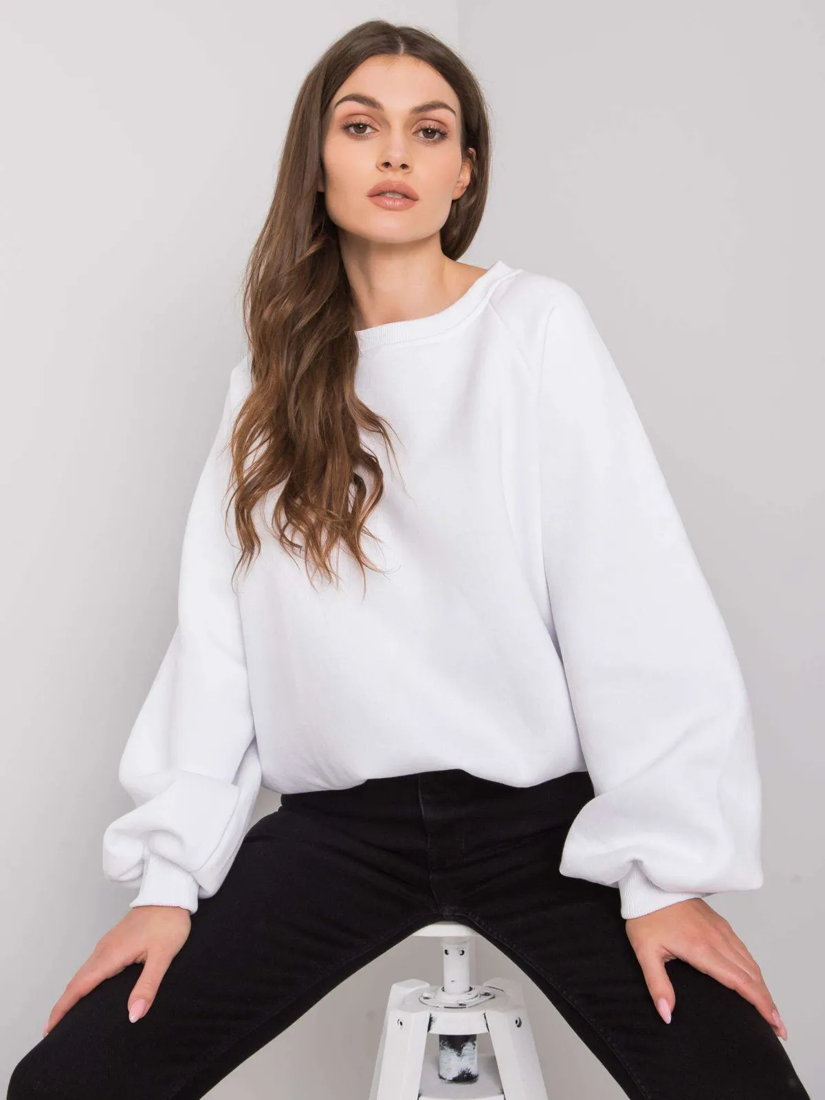 RUE PARIS Biała gładka bluza - zdjęcie 5