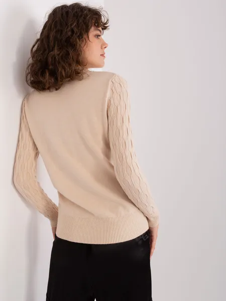Jasnobeżowy sweter klasyczny z bawełny