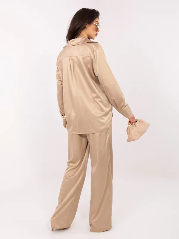 Elegancka koszula z wiązaniem pod szyją