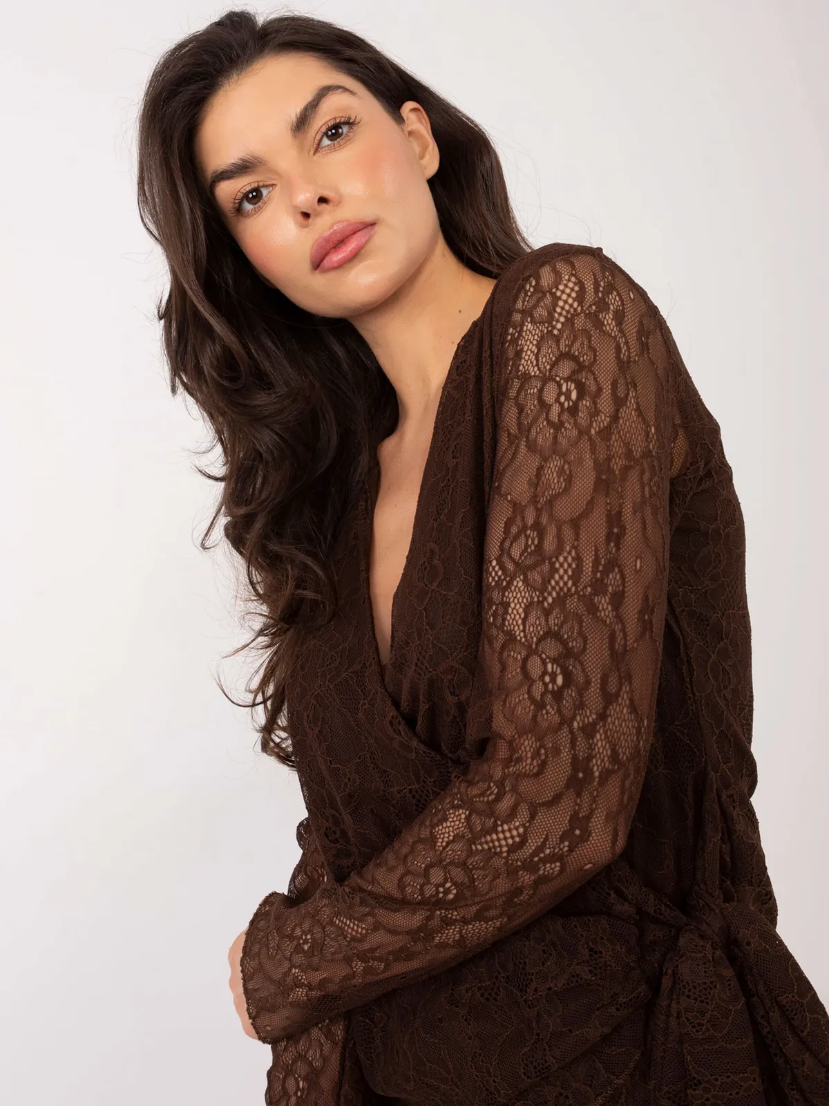 Wizytowa bluzka kopertowa z ozdobnym wiązaniem - zdjęcie 1