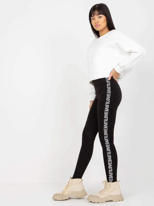 Czarne damskie legginsy casualowe z lampasami - widok 2