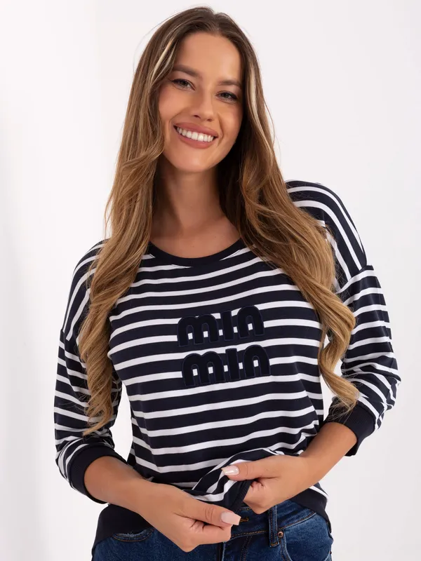 Casualowa bluzka w paski o kroju oversize - widok 2