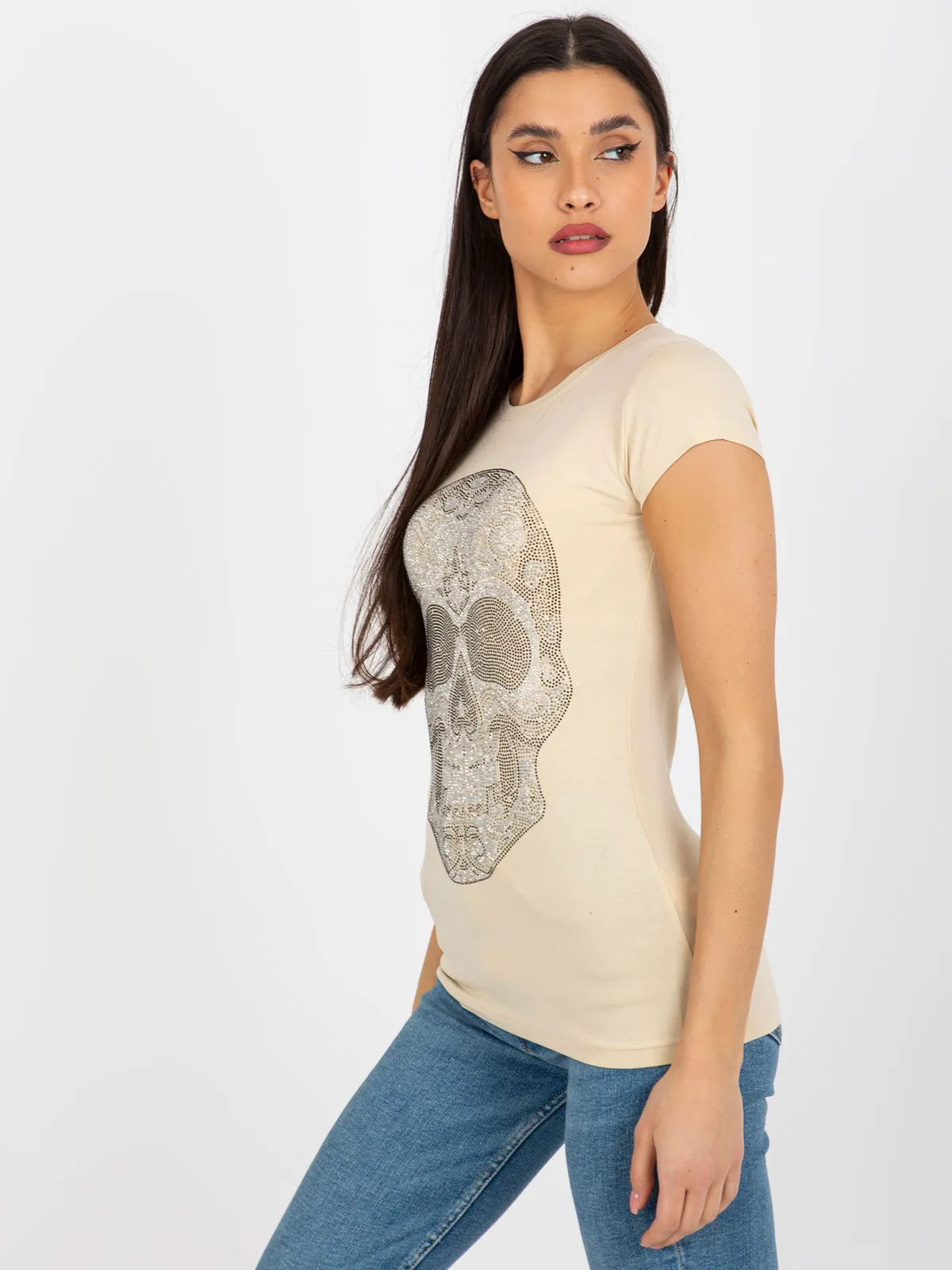 Beżowy dopasowany t-shirt z aplikacją z dżetów - zdjęcie 5