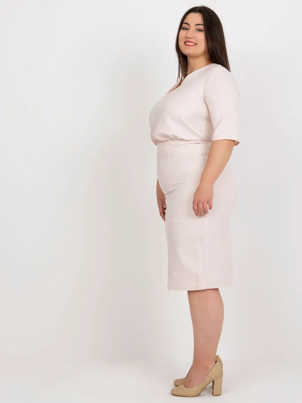 Jasnoniebieska elegancka spódnica plus size