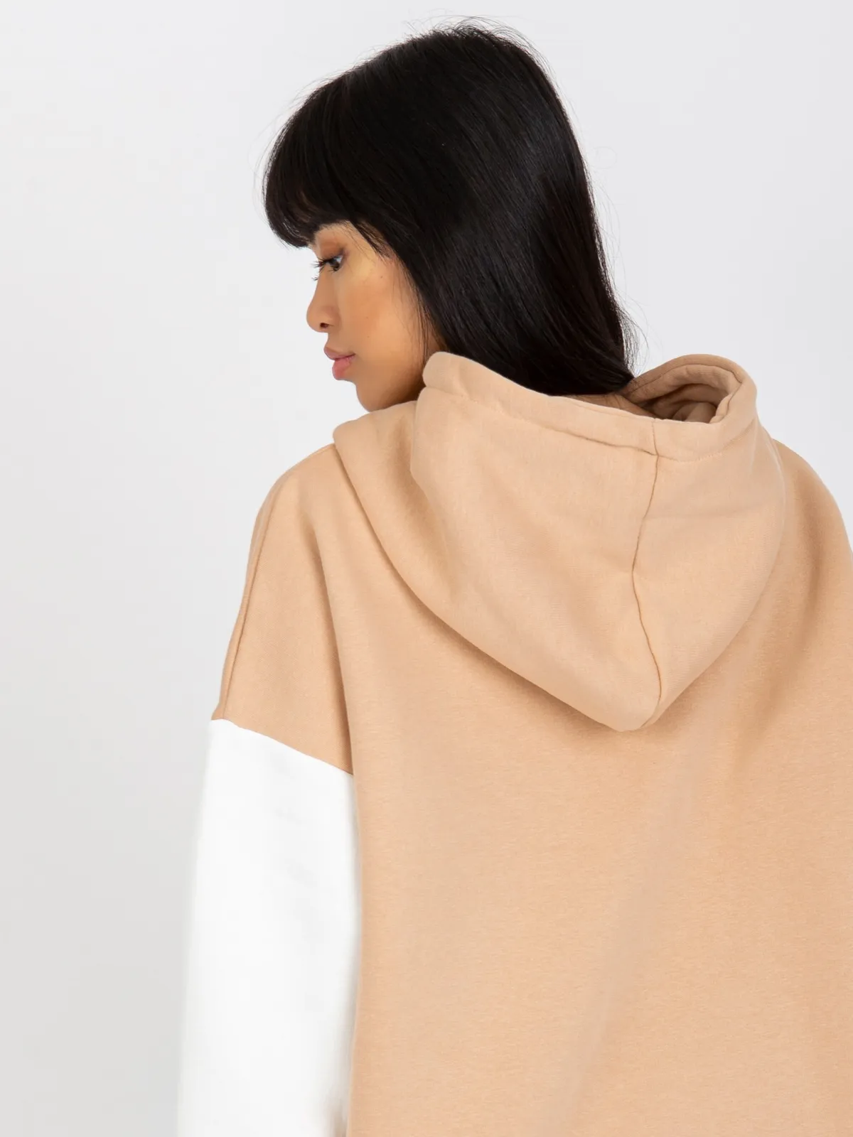 Zielono-ecru dresowa bluza basic kangurka RUE PARIS - zdjęcie 3