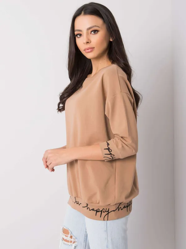 Camelowa bluza z napisami na ściągaczach