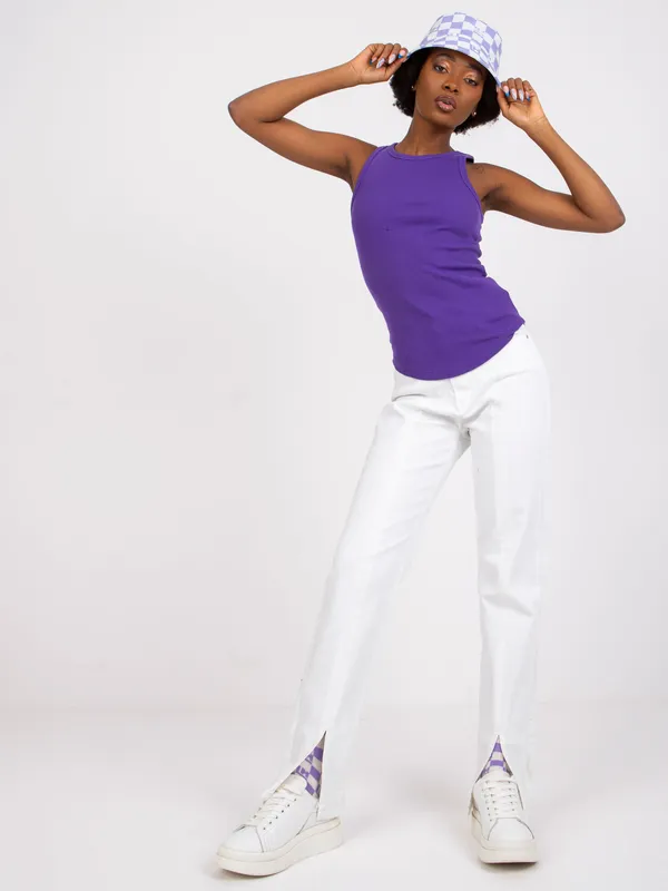 Dopasowany top typu bokserka w stylu basic