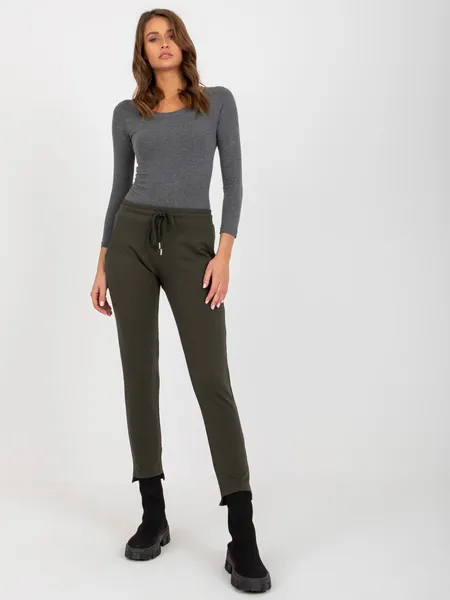 Khaki dresowe spodnie basic z kieszeniami