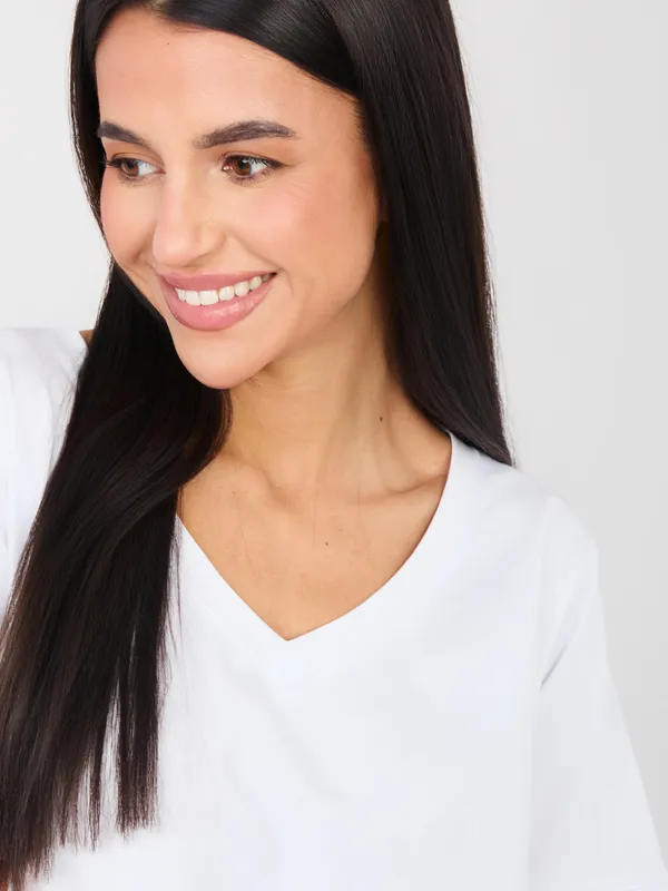 Klasyczny T-shirt z dekoltem w serek