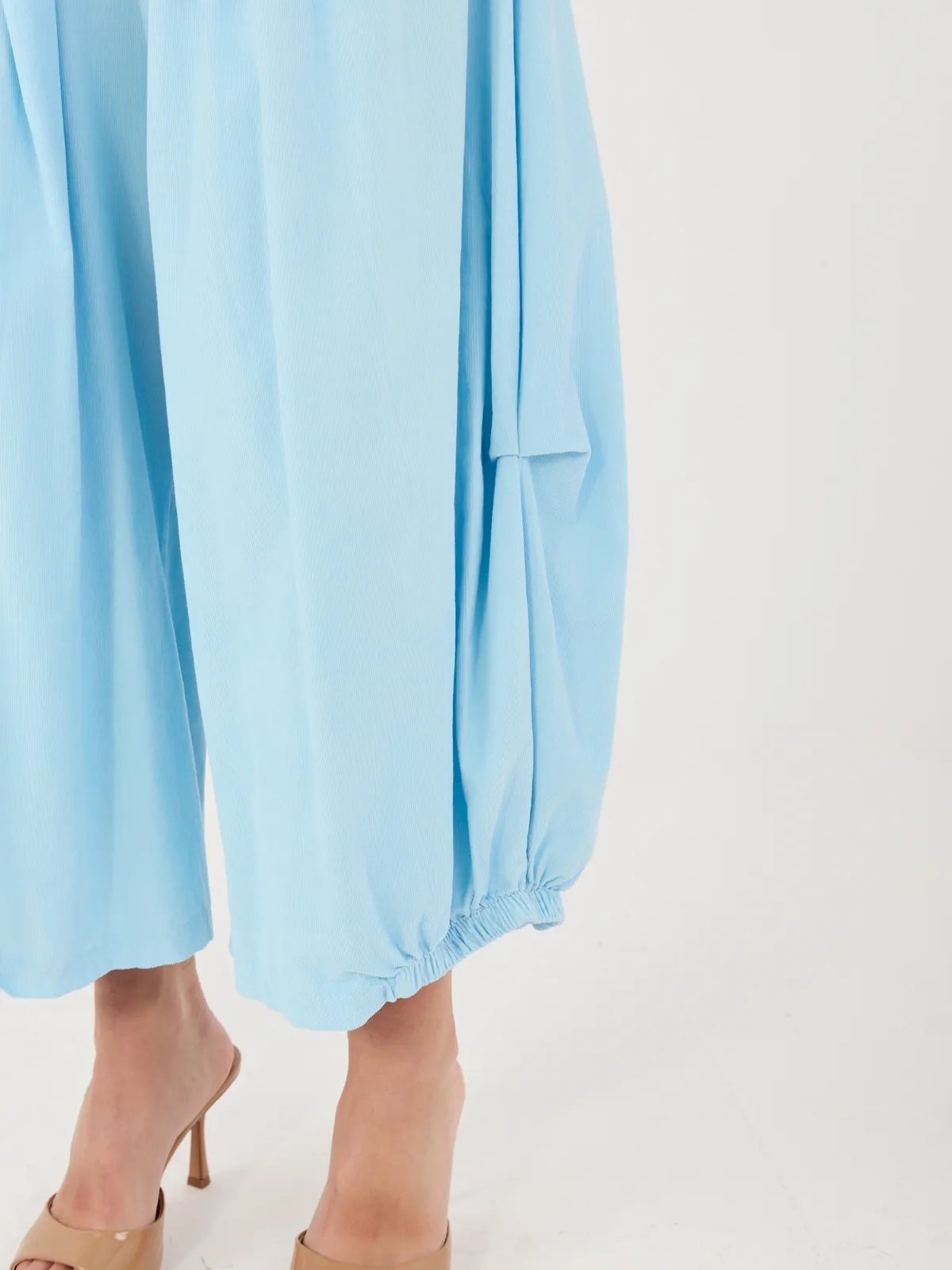 Spodnie typu pumpy z elastycznym ściągaczem na dole - zdjęcie 1