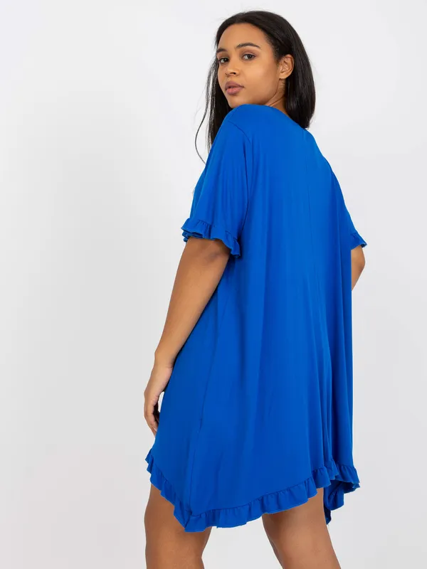 Ciemnoniebieska mini sukienka plus size z falbaną