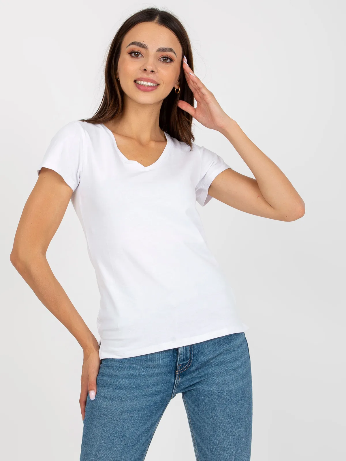 Biały gładki t-shirt basic z bawełny - zdjęcie 4