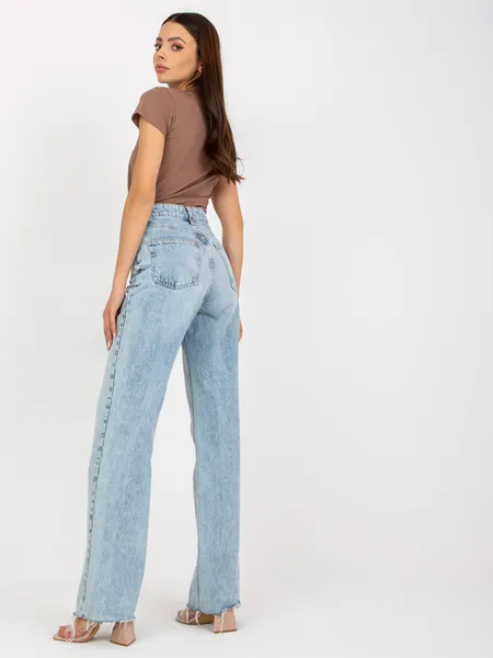 Brązowy t-shirt basic z okrągłym dekoltem