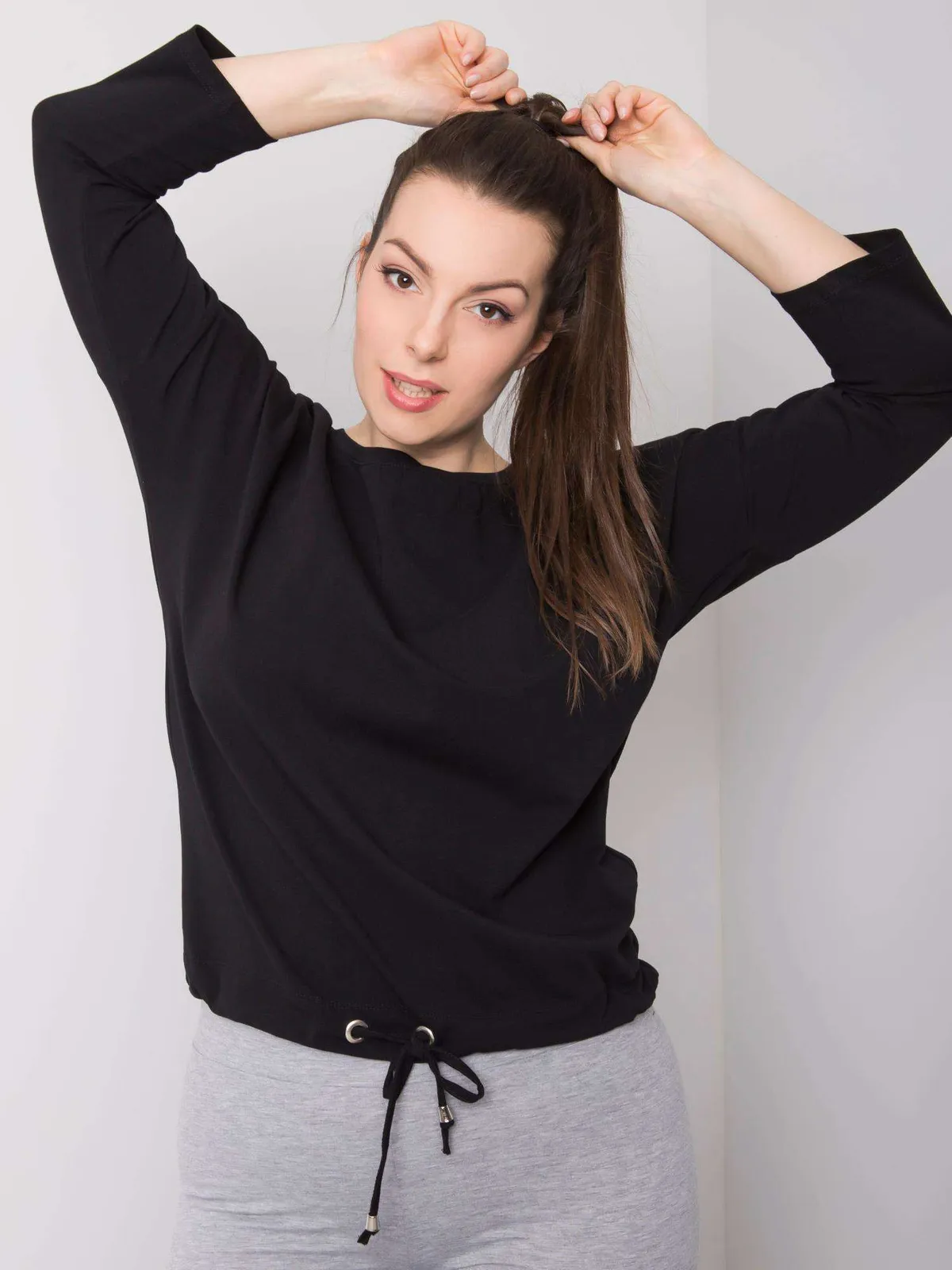 Biała bluzka plus size z bawełny - zdjęcie 7