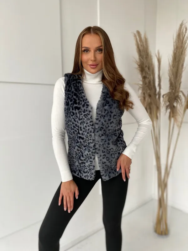 Krótka kamizelka o zwierzęcym wzorze w stylu glamour