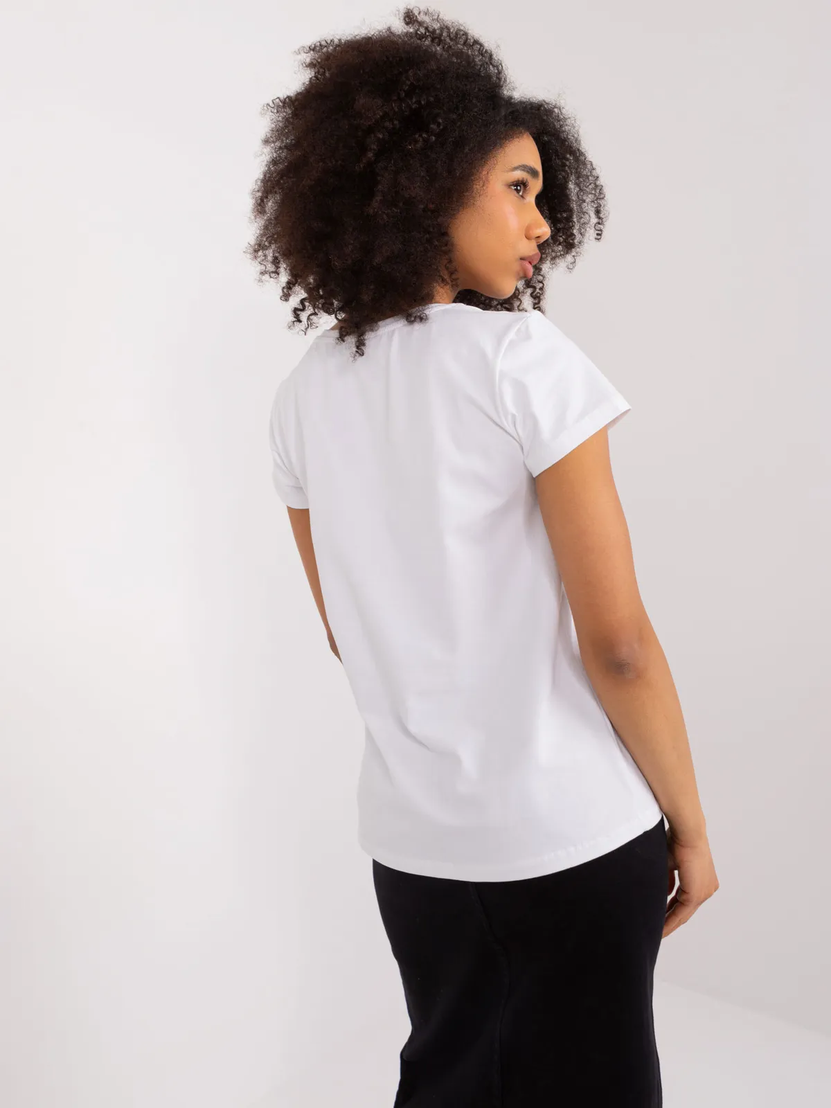 T-shirt z naszywką pandy i nadrukiem casualowy - zdjęcie 1