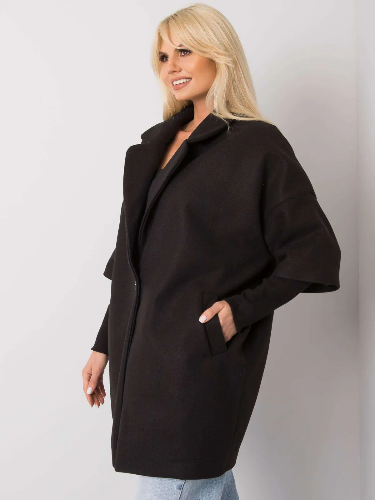 RUE PARIS Ciemnozielony płaszcz oversize - zdjęcie 2