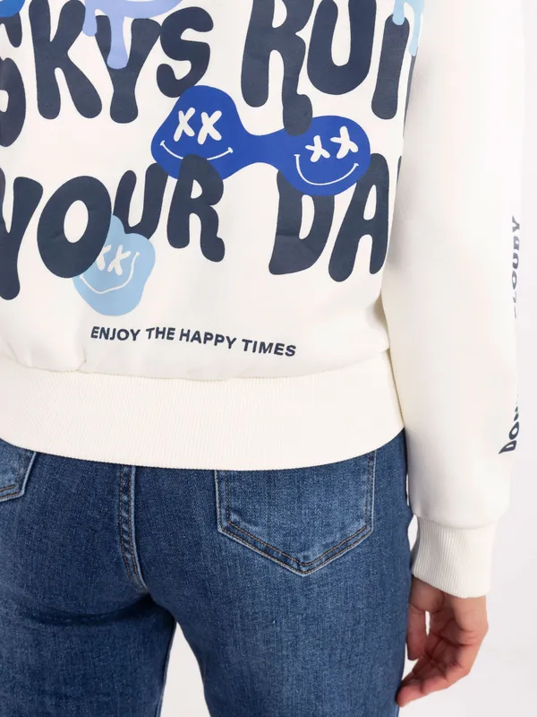 Casualowa bluza oversize z graficznym nadrukiem