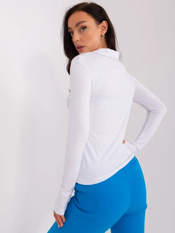 Biała rozpinana bluzka koszulowa z wiskozy RUE PARIS