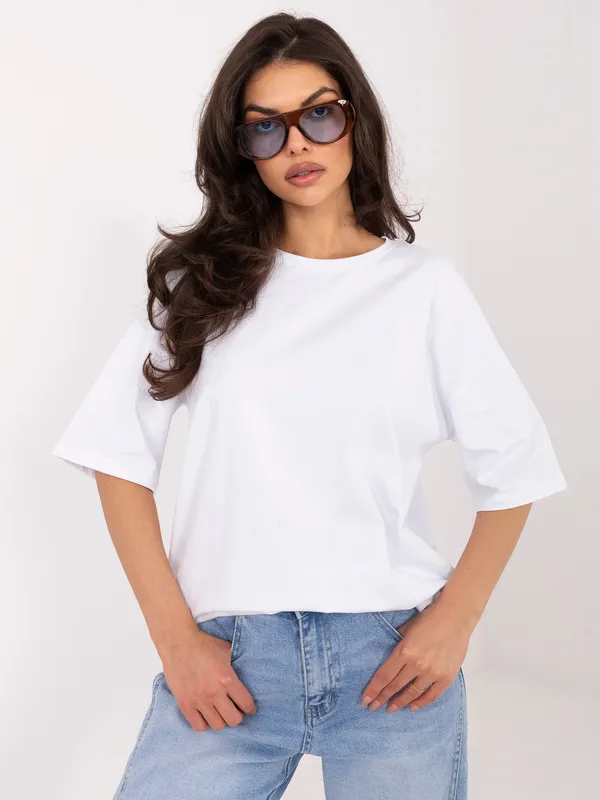 Casualowy T-shirt o kroju oversize