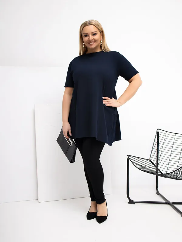 Khaki długa bluzka plus size basic z falbaną