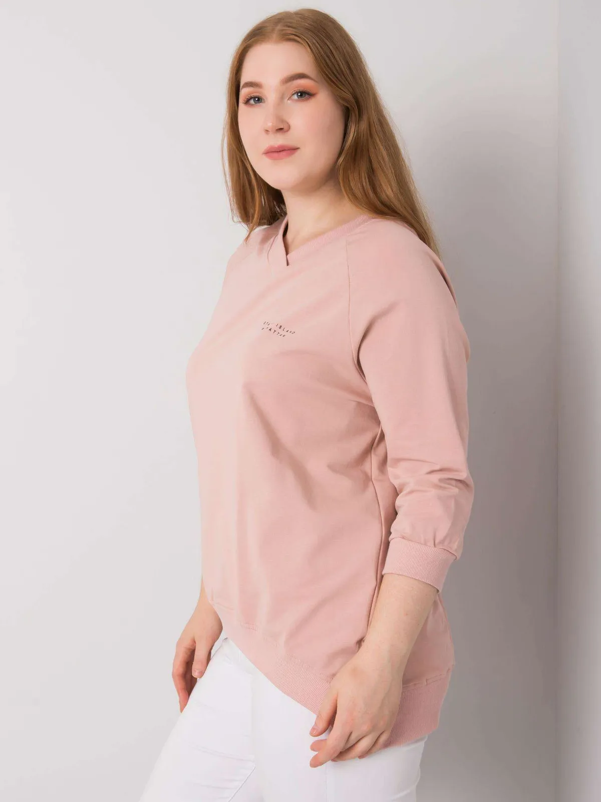 Żółta bluza plus size z dekoltem V - zdjęcie 4