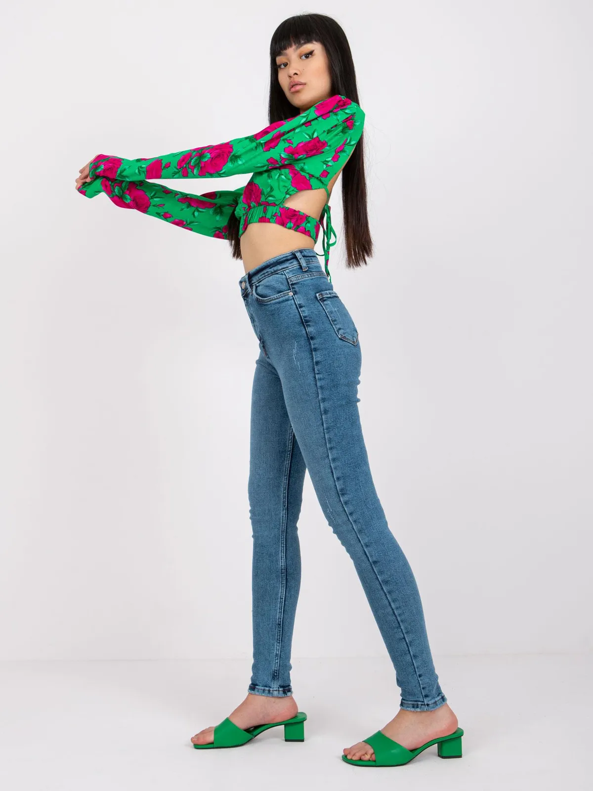 Dopasowane spodnie z wysokim stanem typu skinny - zdjęcie 1