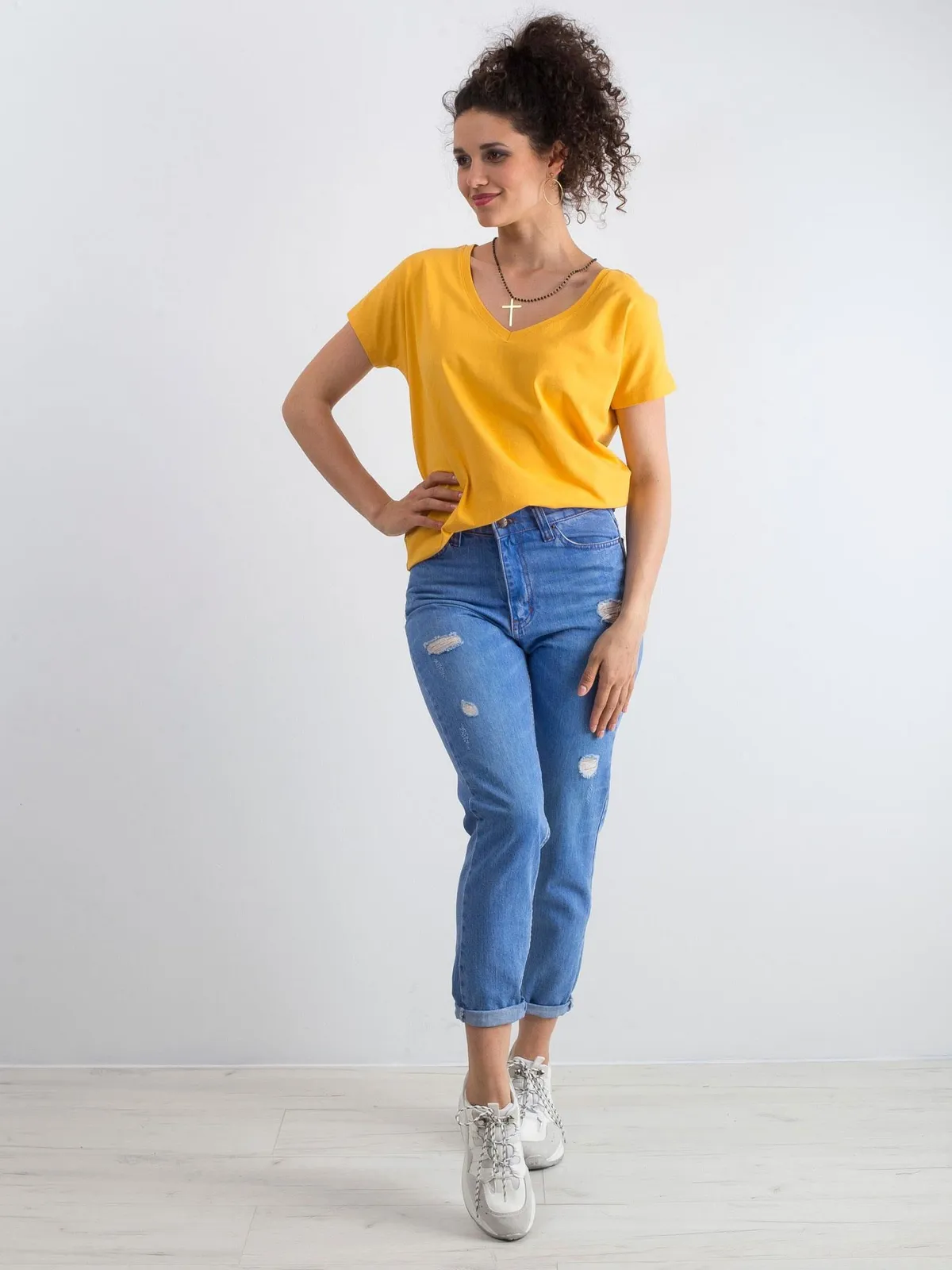 Bawełniany t-shirt V-neck jasnopomarańczowy - zdjęcie 8