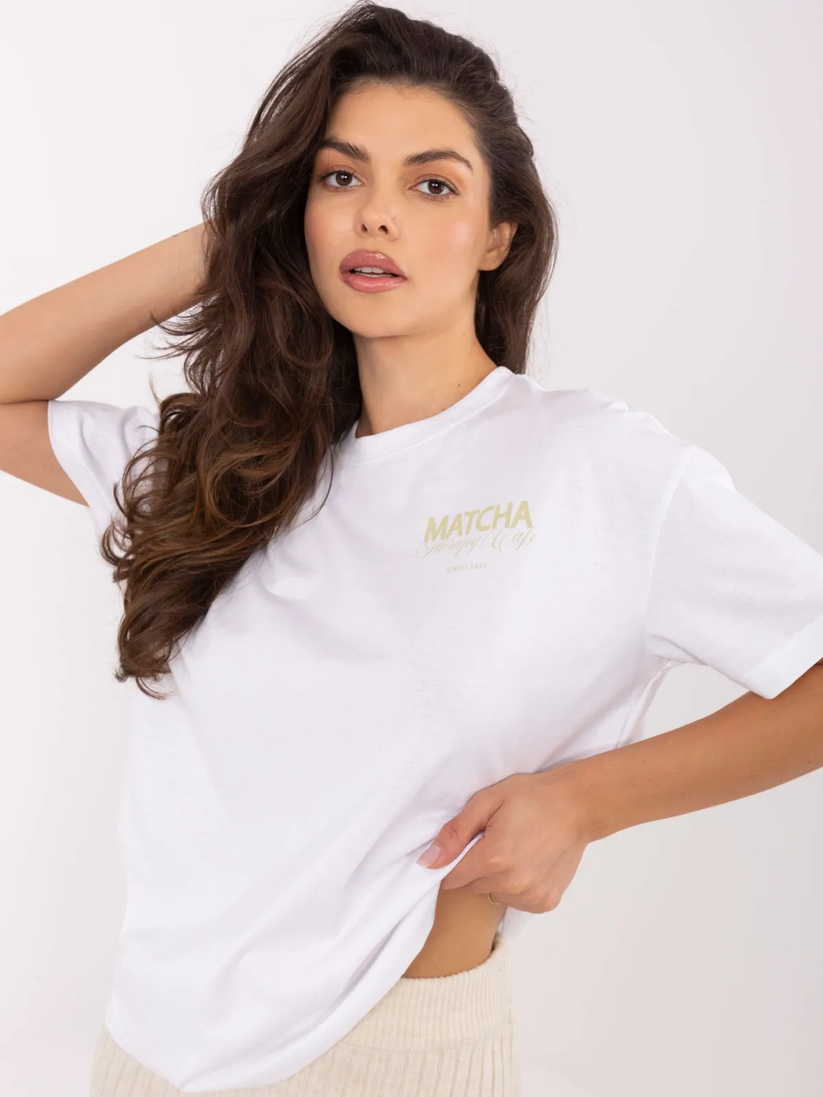 T-shirt oversize z graficznym nadrukiem w stylu retro - zdjęcie 1