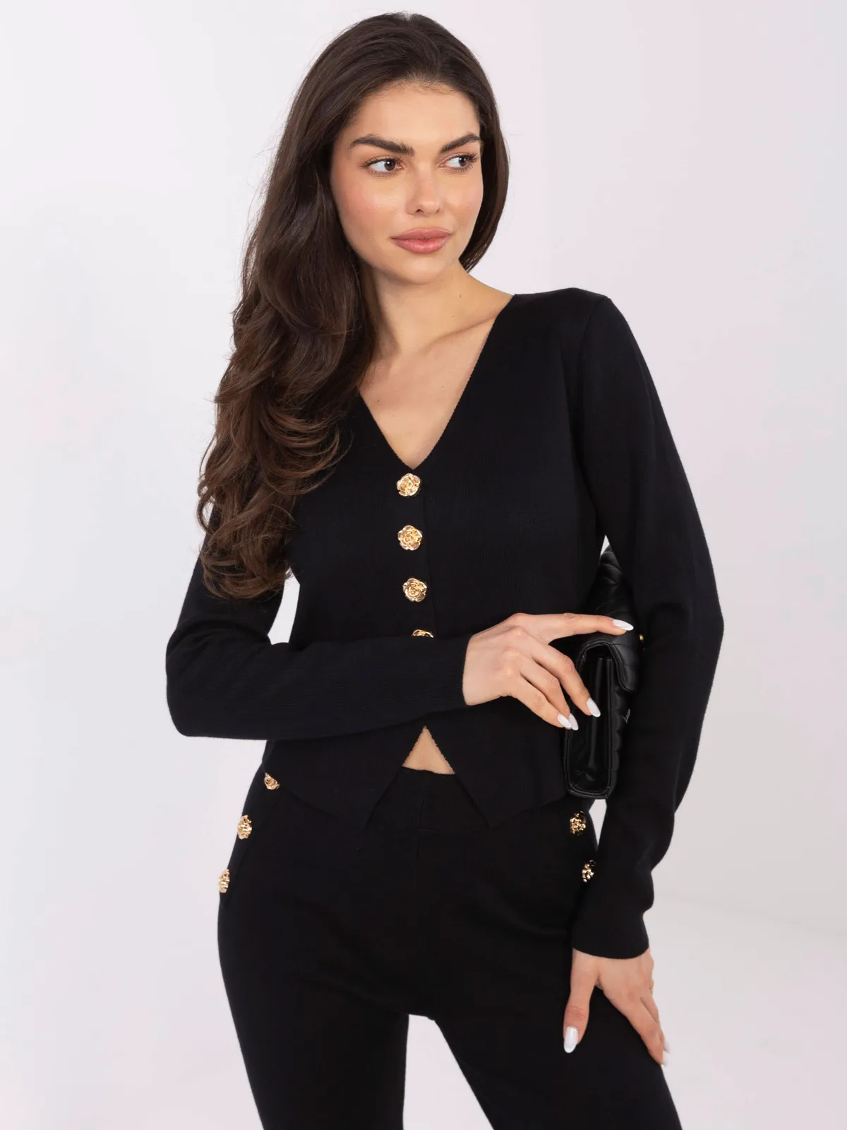 Krótki kardigan z dekoracyjnymi złotymi guzikami - zdjęcie 1