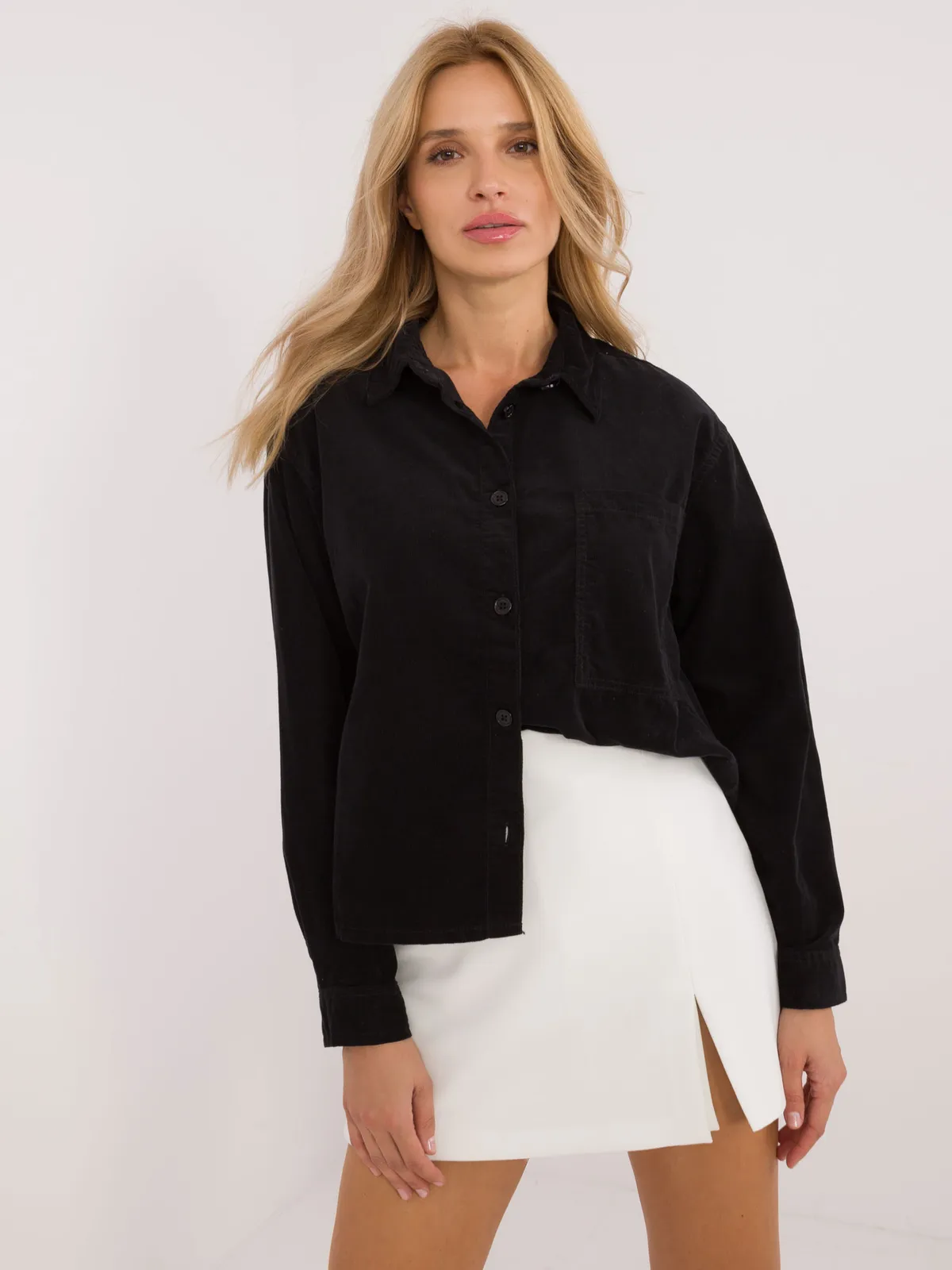 Koszula oversize o kroju casualowym - zdjęcie 5