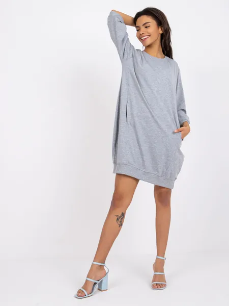 Casualowa sukienka dresowa o kroju oversize