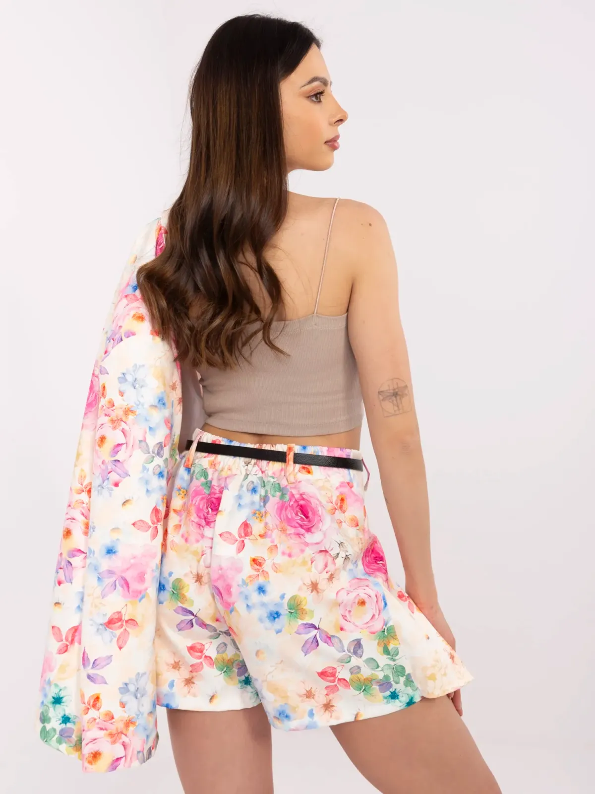 Komplet z marynarką i plisowaną spódnicą mini - zdjęcie 1